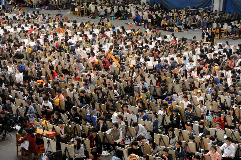 “The privilege policy for ethnic minority students in China is not reverse discrimination.”